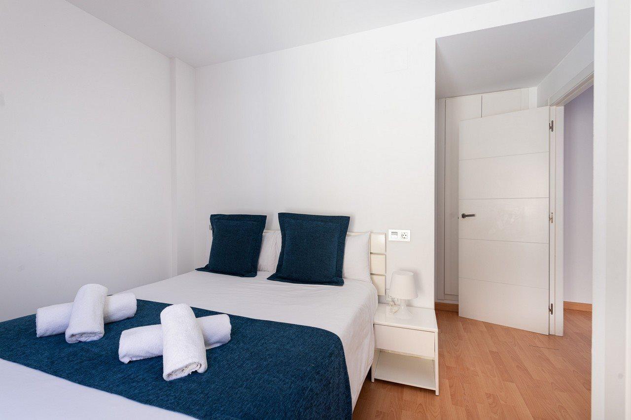 Apartamentos Globus By Be Alicante Bagian luar foto