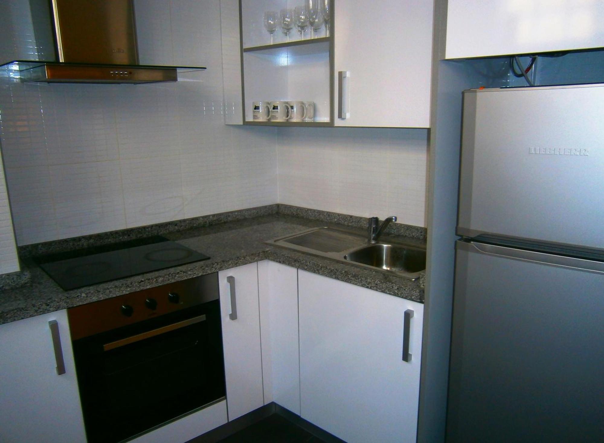 Apartamentos Globus By Be Alicante Ruang foto
