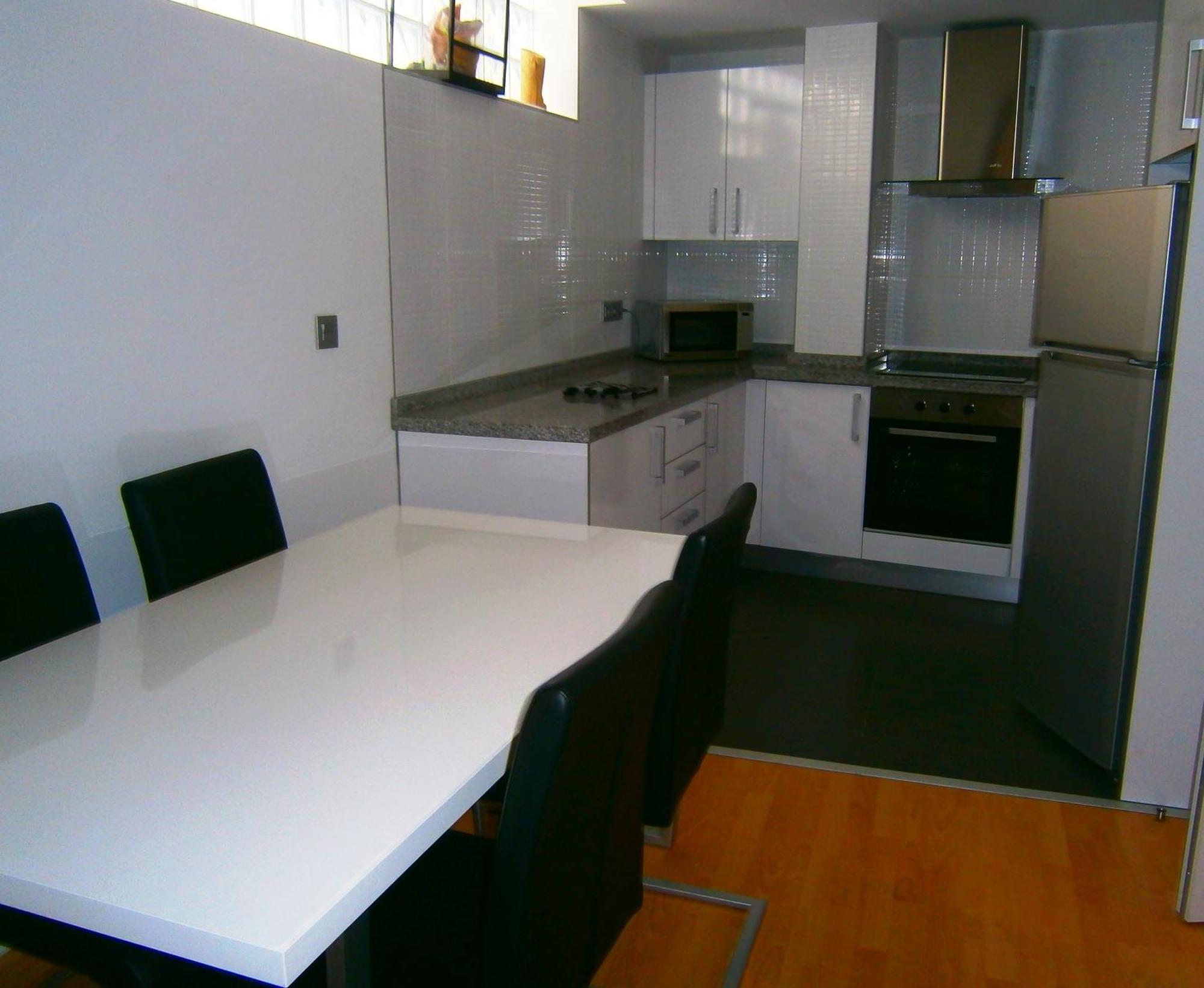 Apartamentos Globus By Be Alicante Ruang foto
