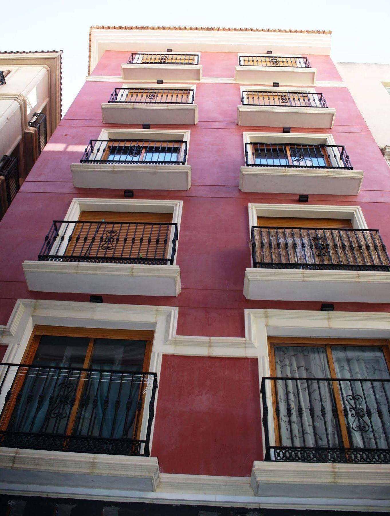Apartamentos Globus By Be Alicante Bagian luar foto