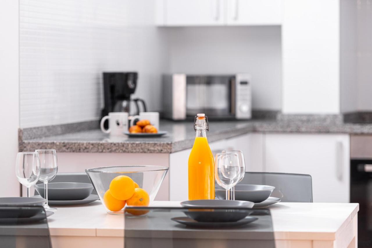 Apartamentos Globus By Be Alicante Bagian luar foto