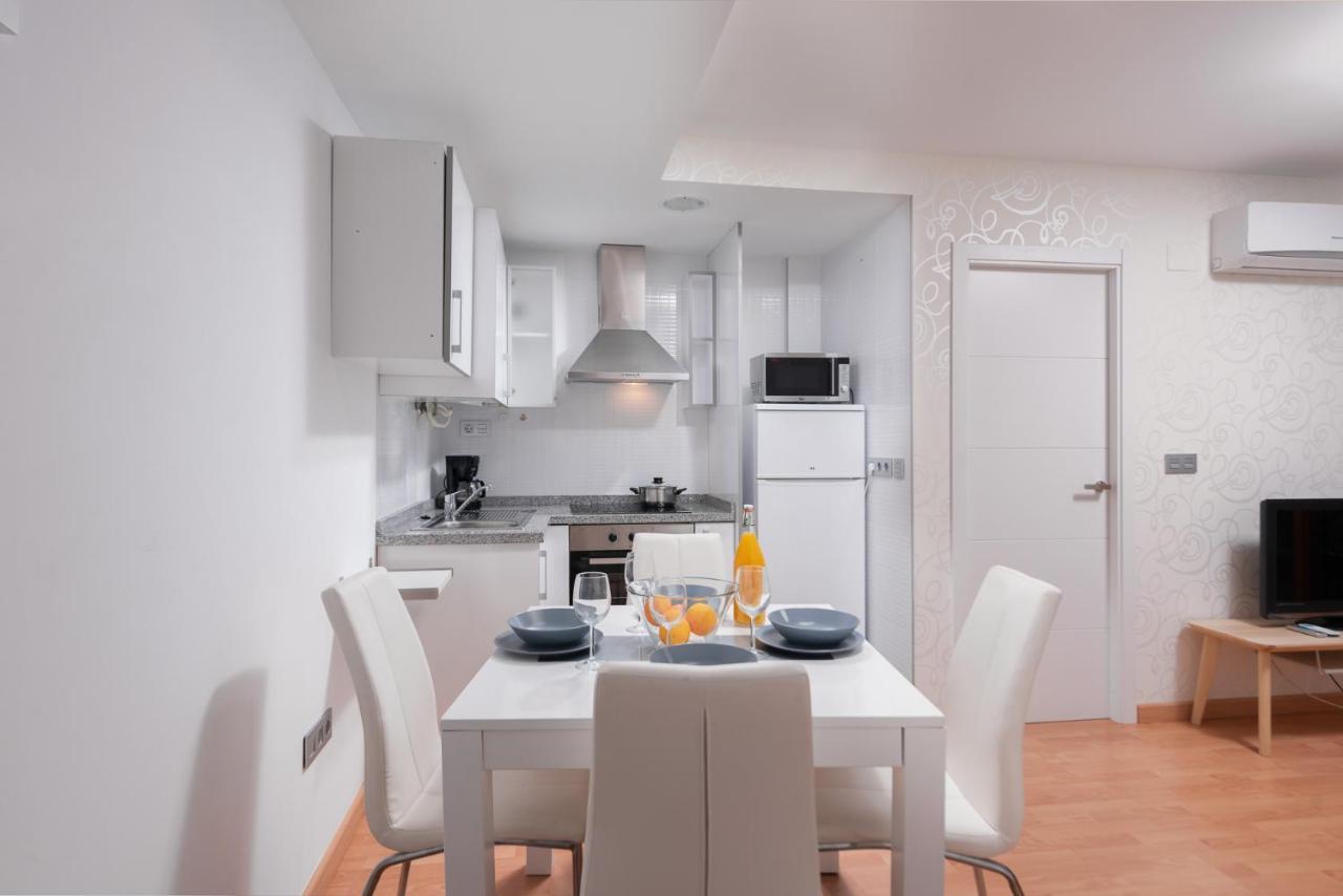 Apartamentos Globus By Be Alicante Bagian luar foto